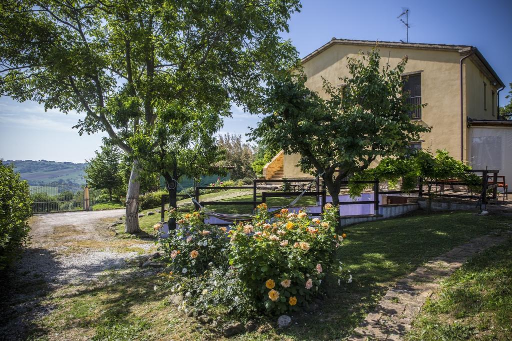 Colmurano Il Casale Di Aurora Country House المظهر الخارجي الصورة