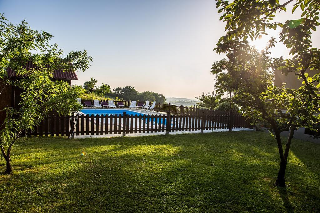 Colmurano Il Casale Di Aurora Country House المظهر الخارجي الصورة